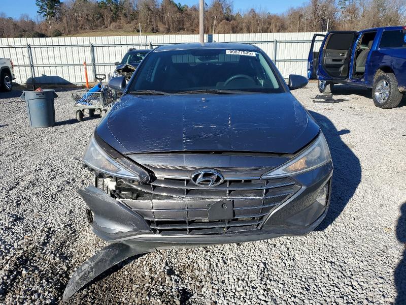 Photo 5 from auction – 2019 HYUNDAI ELANTRA SE with VIN 5NPD74LF5KH455436