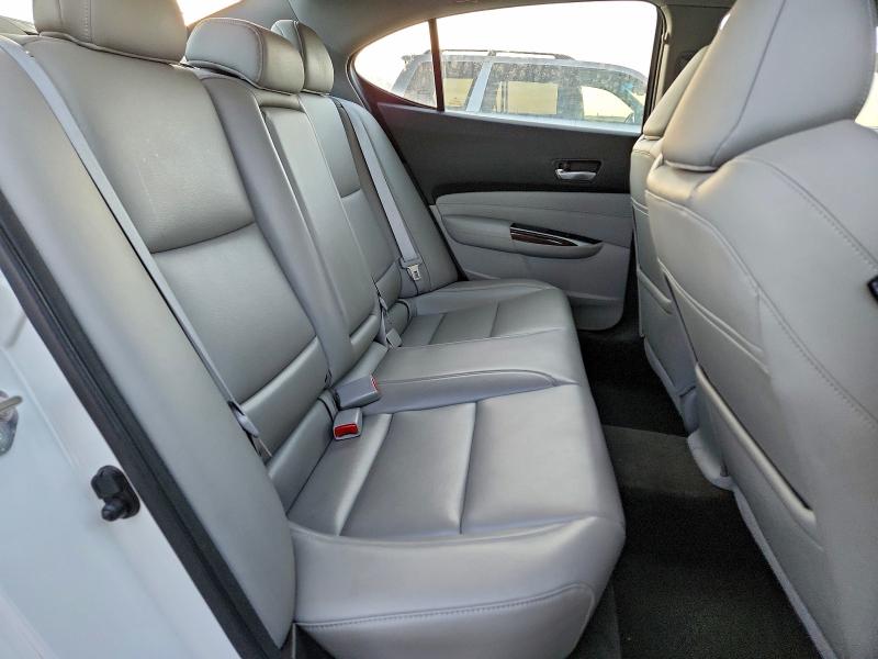 صورة رقم 10 من المزاد - 2015 ACURA TLX مع VIN 19UUB1F33FA025983