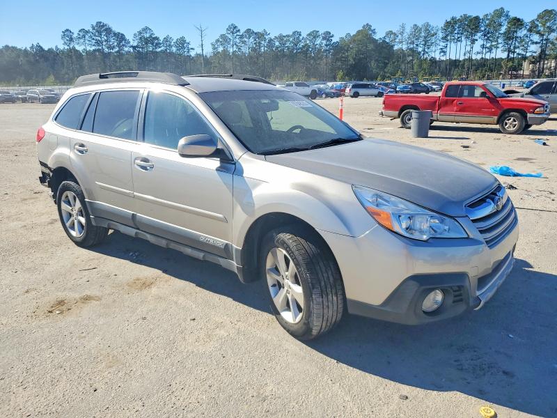 Photo 4 from auction – 2014 SUBARU OUTBACK 2. with VIN 4S4BRCKC7E3242146