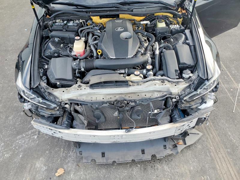 Photo 11 from auction – 2017 LEXUS IS 200T with VIN JTHBA1D27H5040158