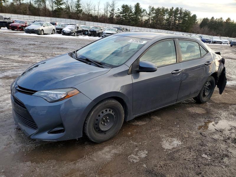 TOYOTA COROLLA 2017 con VIN 5YFBURHE8HP580116 - Foto de la subasta
