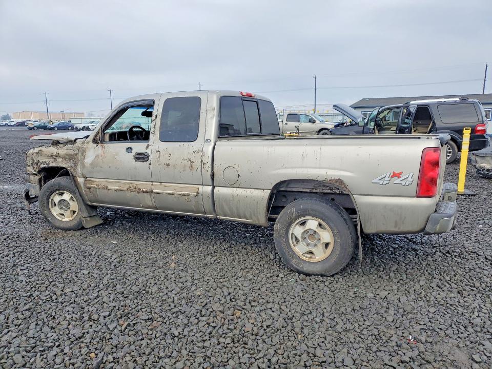 Photo 2 from auction – 2003 CHEVROLET SILVERADO with VIN 1GCEK19V43E233679