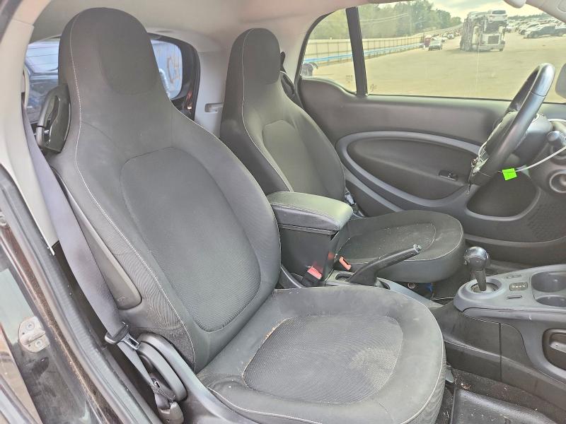 Foto 10 de la subasta – 2016 SMART FORTWO con VIN WMEFJ5DA7GK068769