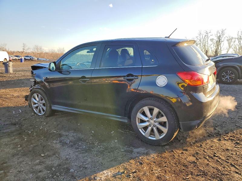 Photo 2 from auction – 2014 MITSUBISHI OUTLANDER with VIN 4A4AR4AU7EE027427