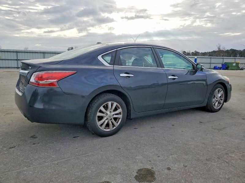 Photo 3 from auction – 2014 NISSAN ALTIMA 2.5 with VIN 1N4AL3AP7EC151809
