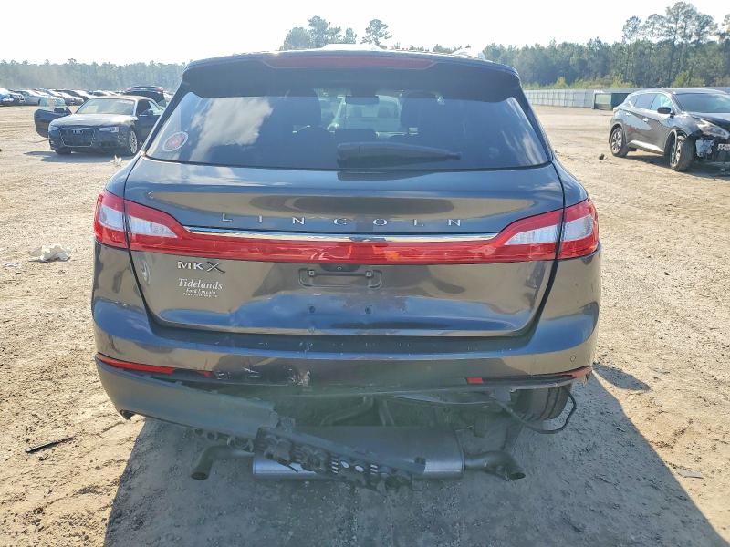 Photo 6 from auction – 2017 LINCOLN MKX with VIN 2LMPJ6LR6HBL48615