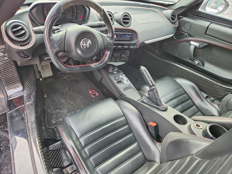 Photo 8 from auction – 2017 ALFA ROMEO 4C with VIN ZARBAAA42HM218481