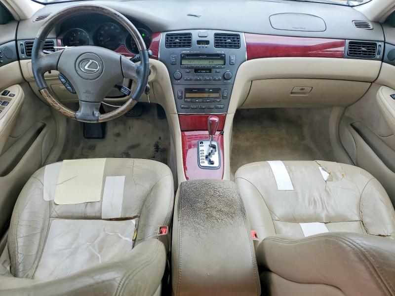 Photo 8 from auction – 2002 LEXUS ES with VIN JTHBF30G520044468