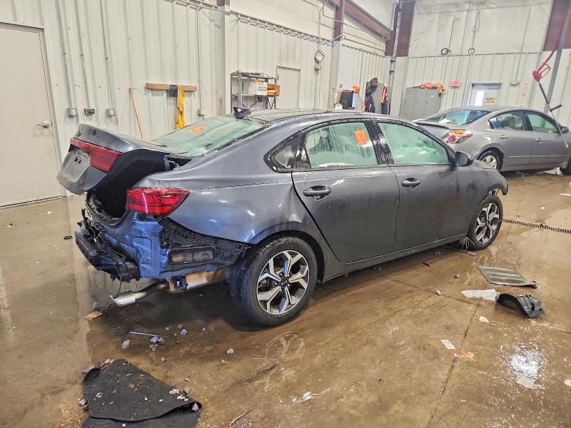 Photo 3 from auction – 2021 KIA FORTE with VIN 3KPF24ADXME349581