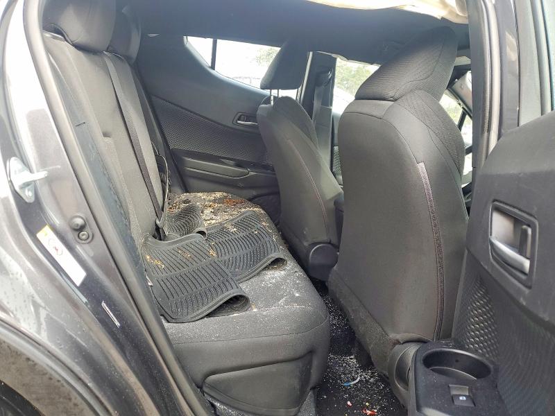 Photo 10 from auction – 2019 TOYOTA C-HR XLE with VIN NMTKHMBX5KR096788