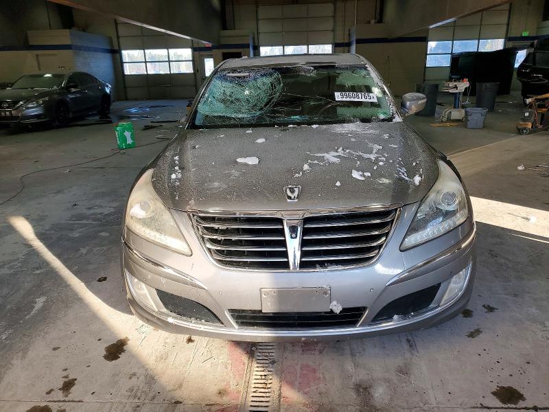 Photo 5 from auction – 2011 HYUNDAI EQUUS SIGN with VIN KMHGH4JF8BU029934