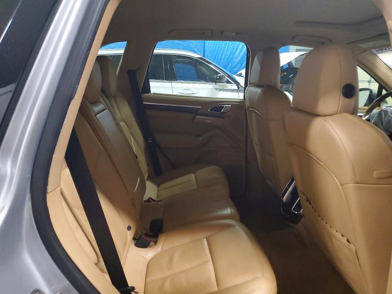 Photo 11 from auction – 2013 PORSCHE CAYENNE with VIN WP1AF2A23DLA32894