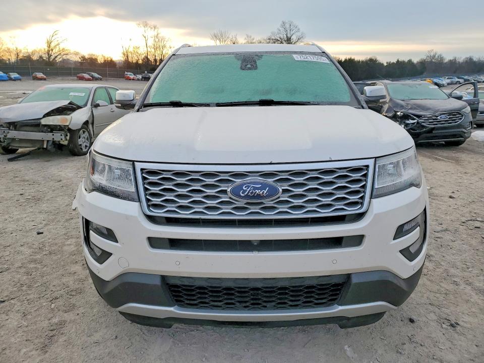 Photo 5 from auction – 2017 FORD EXPLORER with VIN 1FM5K8HT1HGE22032