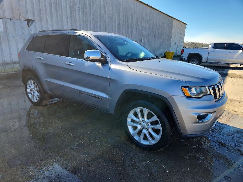 Photo 4 from auction – 2017 JEEP GRAND CHER with VIN 1C4RJEBG8HC637840