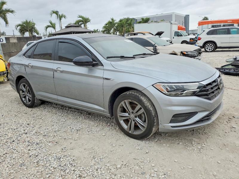 Photo 4 from auction – 2019 VOLKSWAGEN JETTA S with VIN 3VWCB7BUXKM215835