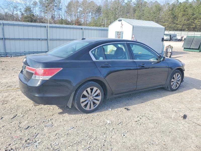 Photo 3 from auction – 2012 HONDA ACCORD with VIN 1HGCP2F82CA194547