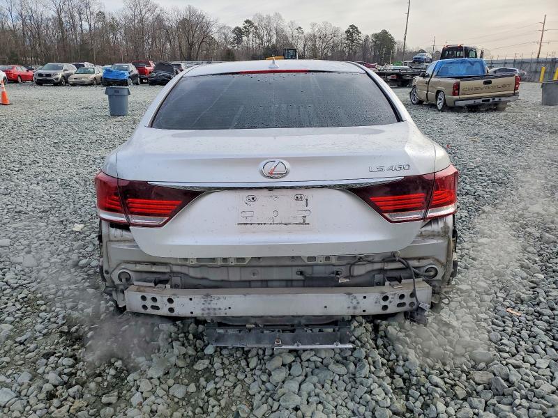 Photo 6 from auction – 2013 LEXUS LS with VIN JTHBL5EF3D5115869