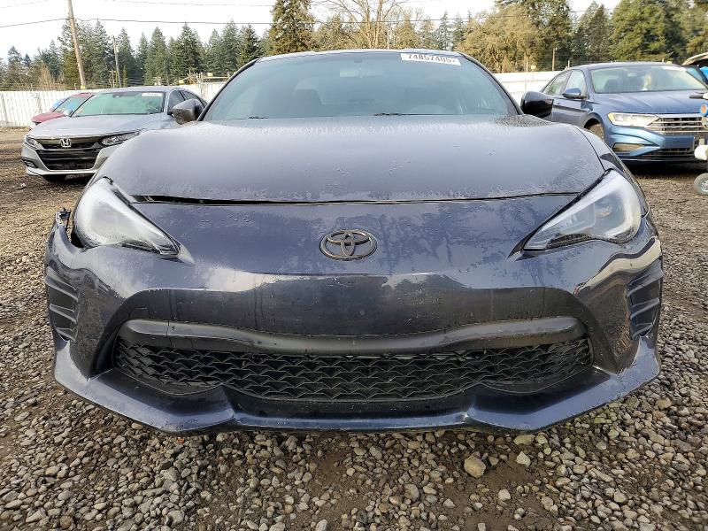 Photo 5 from auction – 2017 TOYOTA 86 BASE with VIN JF1ZNAA1XH9702135