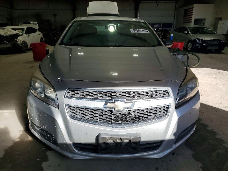 Photo 5 from auction – 2013 CHEVROLET MALIBU with VIN 1G11B5SA1DU151129