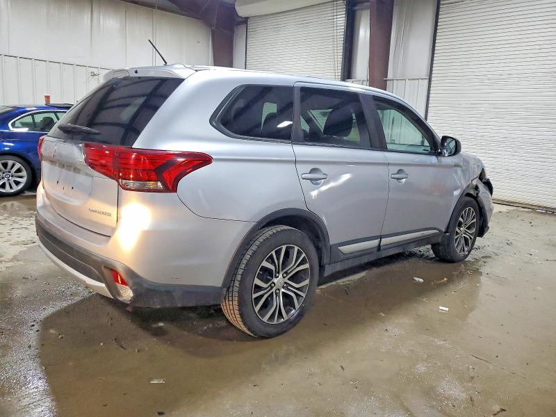 Photo 3 from auction – 2016 MITSUBISHI OUTLANDER with VIN JA4AD2A36GZ048910