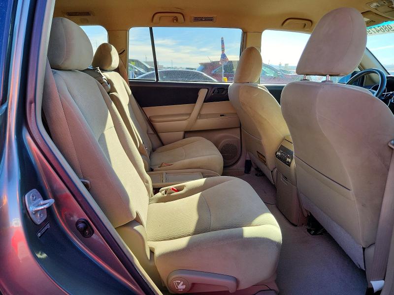 Photo 11 from auction – 2010 TOYOTA HIGHLANDER with VIN 5TDZA3EH3AS001081