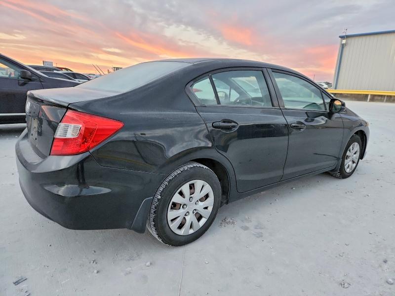Photo 3 from auction – 2012 HONDA CIVIC with VIN 2HGFB2F51CH519269