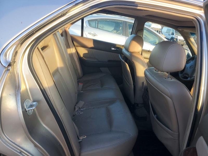 Photo 10 from auction – 2002 ACURA 3.5 RL with VIN JH4KA96622C011524