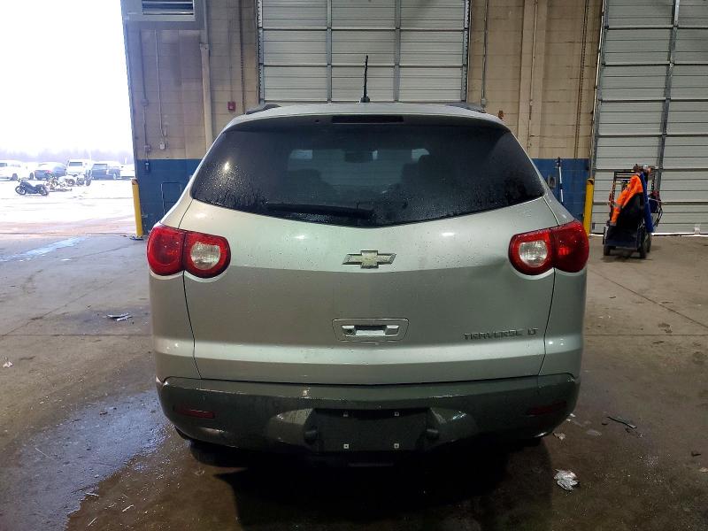 Photo 6 from auction – 2011 CHEVROLET TRAVERSE L with VIN 1GNKRJED7BJ325104