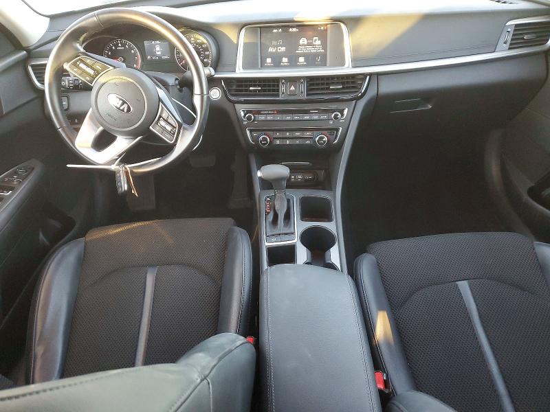 Photo 8 from auction – 2019 KIA OPTIMA with VIN 5XXGT4L37KG282755
