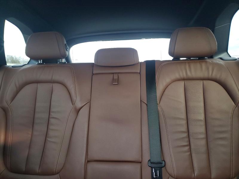 Photo 10 from auction – 2019 BMW X5 XDRIVE4 with VIN 5UXCR6C53KLL01908