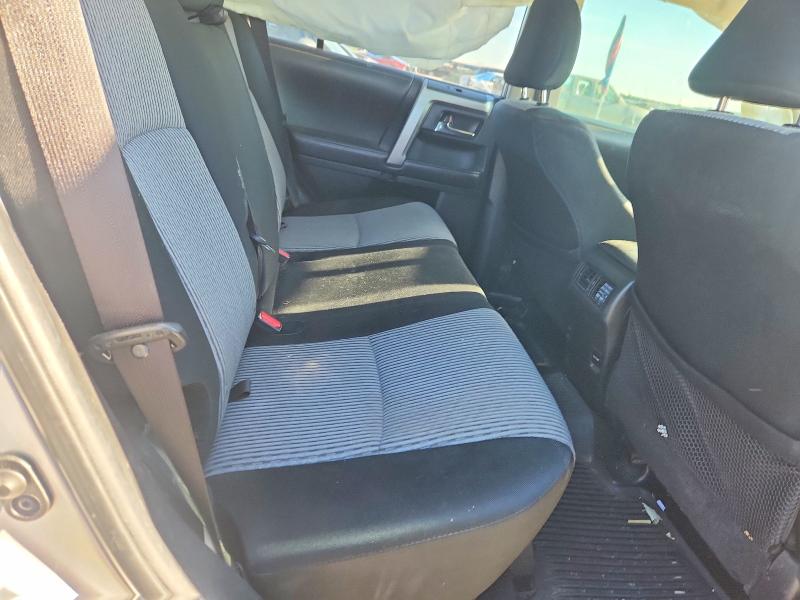 Photo 11 from auction – 2016 TOYOTA 4RUNNER with VIN JTEZU5JR8G5138769