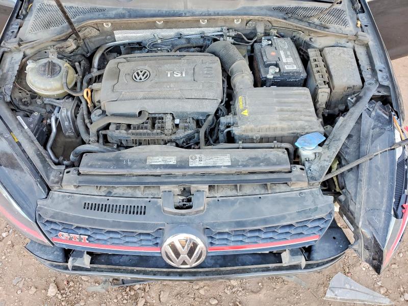 Photo 11 from auction – 2017 VOLKSWAGEN GTI with VIN 3VW447AU2HM052302