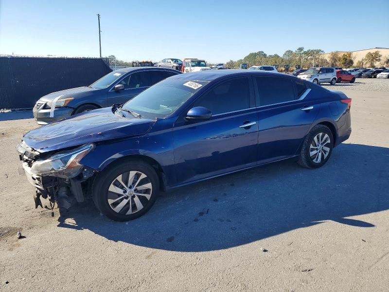 NISSAN ALTIMA S 2020 with VIN 1N4BL4BV1LC216724 - Photo from auction