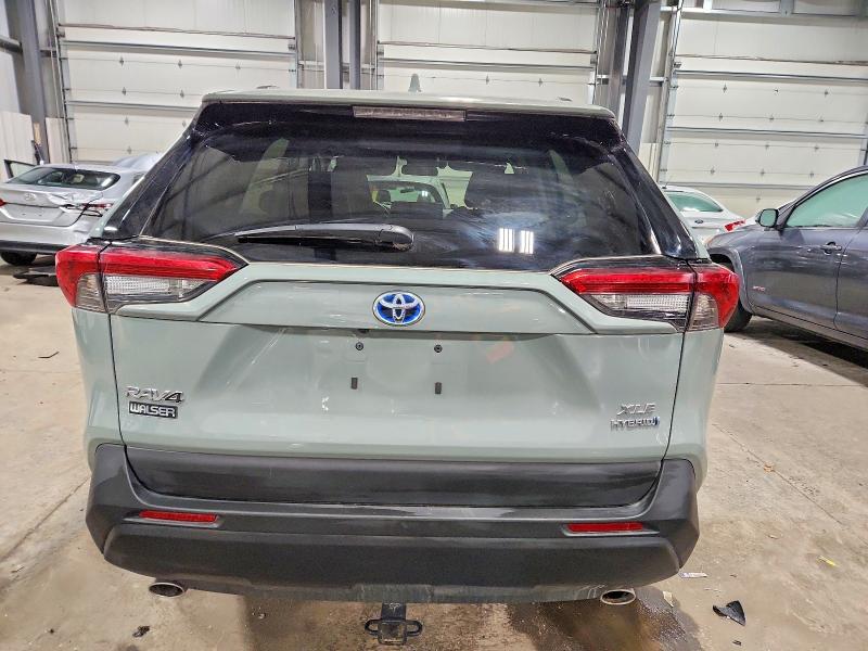 Photo 6 from auction – 2022 TOYOTA RAV4 XLE P with VIN 4T3B6RFV3NU104807