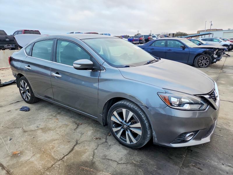 Photo 4 from auction – 2017 NISSAN SENTRA with VIN 3N1AB7AP7HY393826