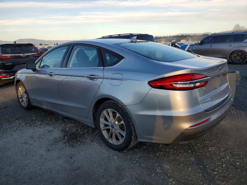 Photo 2 from auction – 2020 FORD FUSION SE with VIN 3FA6P0H77LR194494
