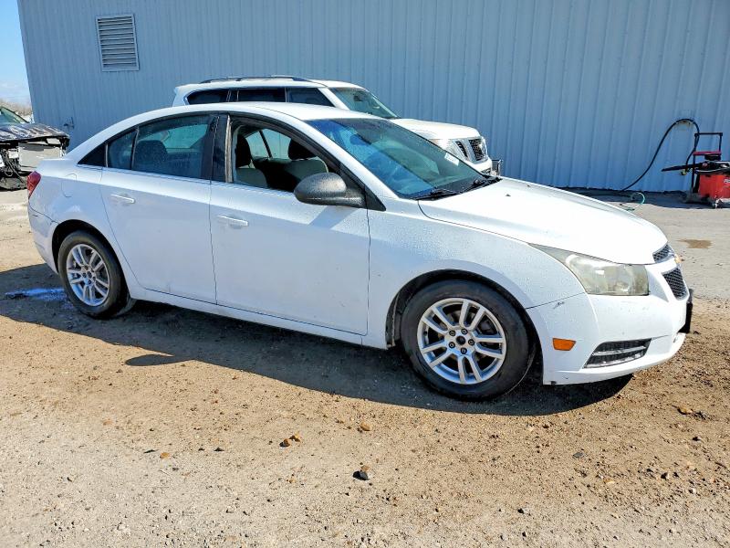 Photo 4 from auction – 2012 CHEVROLET CRUZE with VIN 1G1PC5SHXC7195485