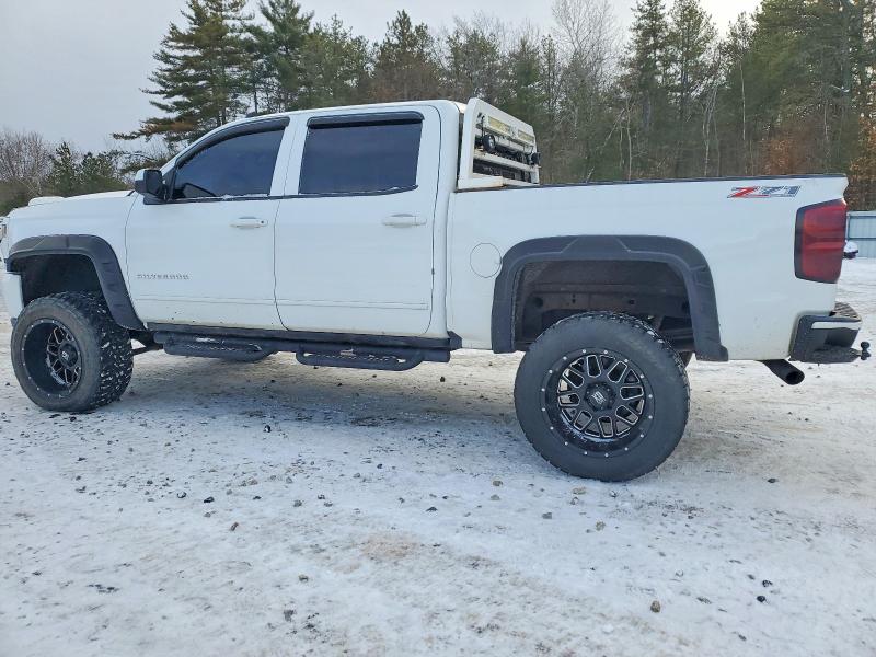 Photo 2 from auction – 2017 CHEVROLET SILVERADO with VIN 3GCUKREC3HG356968