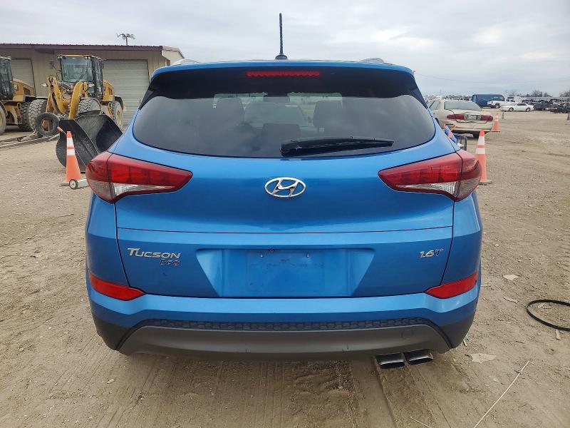 Photo 6 from auction – 2016 HYUNDAI TUCSON LIM with VIN KM8J33A22GU061359