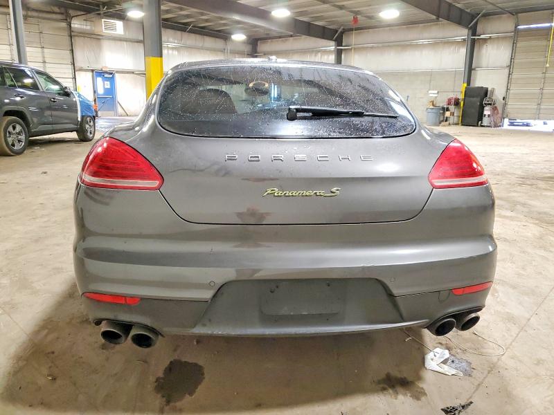 Photo 6 from auction – 2016 PORSCHE PANAMERA with VIN WP0AD2A79GL040053