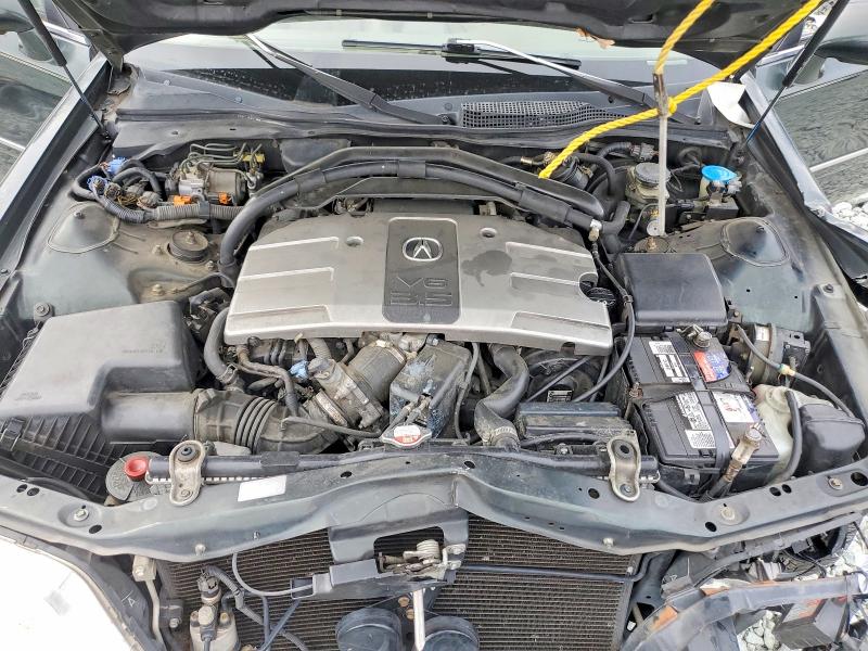 Photo 11 from auction – 1999 ACURA 3.5RL with VIN JH4KA9652XC002143