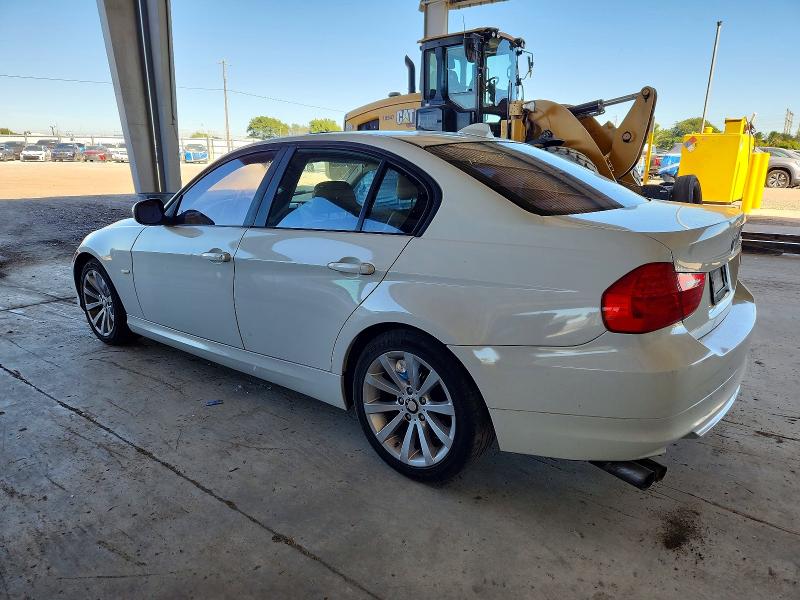 Photo 2 from auction – 2011 BMW 328 with VIN WBAPH7G59BNM57734