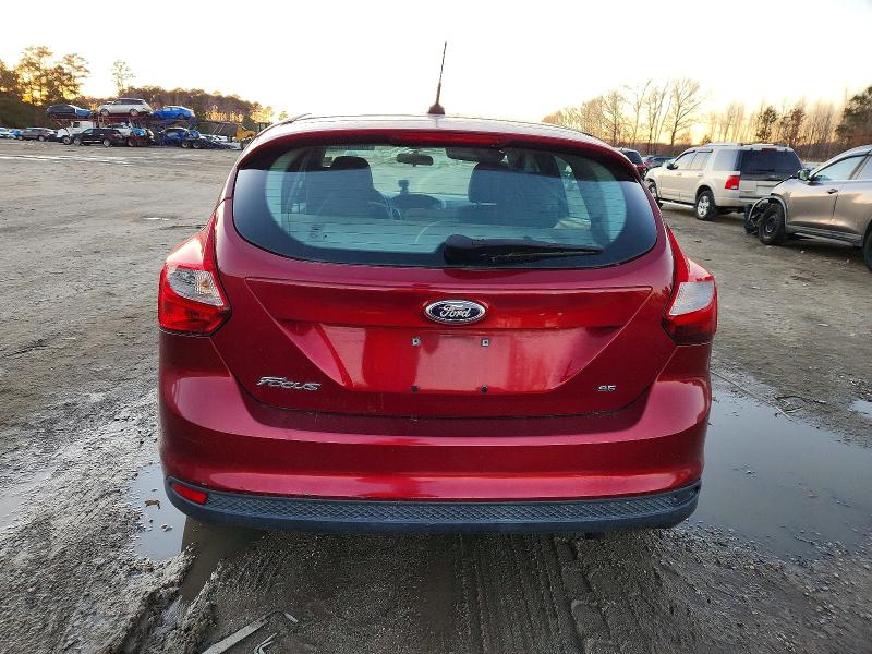 Photo 6 from auction – 2014 FORD FOCUS SE with VIN 1FADP3K26EL189309