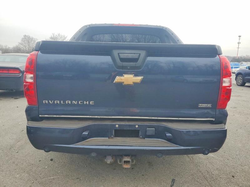 Photo 6 from auction – 2007 CHEVROLET AVALANCHE with VIN 3GNFK12347G310005