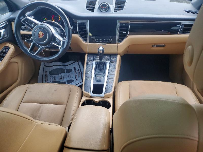 Photo 8 from auction – 2018 PORSCHE MACAN with VIN WP1AA2A52JLB20839