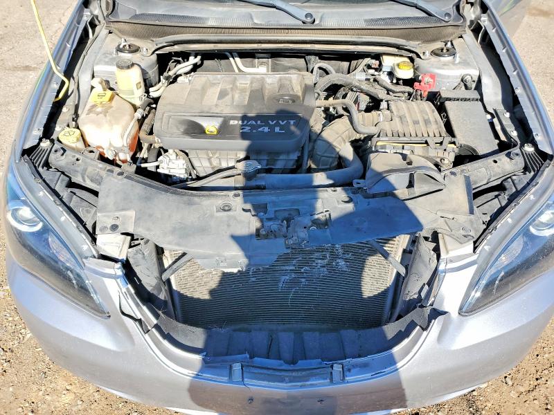 Photo 11 from auction – 2013 CHRYSLER 200 with VIN 1C3CCBBB2DN510216