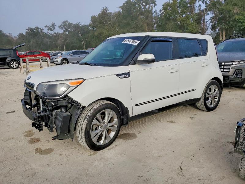 KIA SOUL 2016 with VIN KNDJX3A55G7387576 - Photo from auction