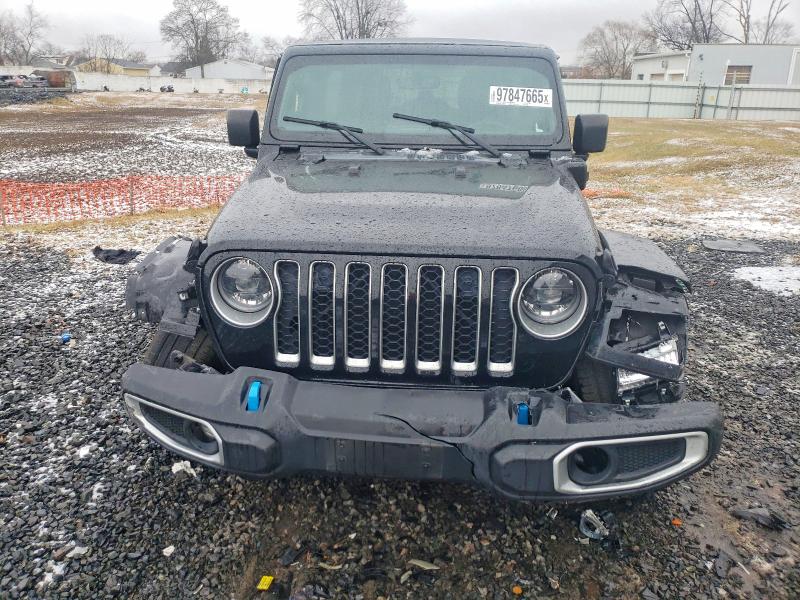 Photo 5 from auction – 2023 JEEP WRANGLER with VIN 1C4JJXP60PW608905