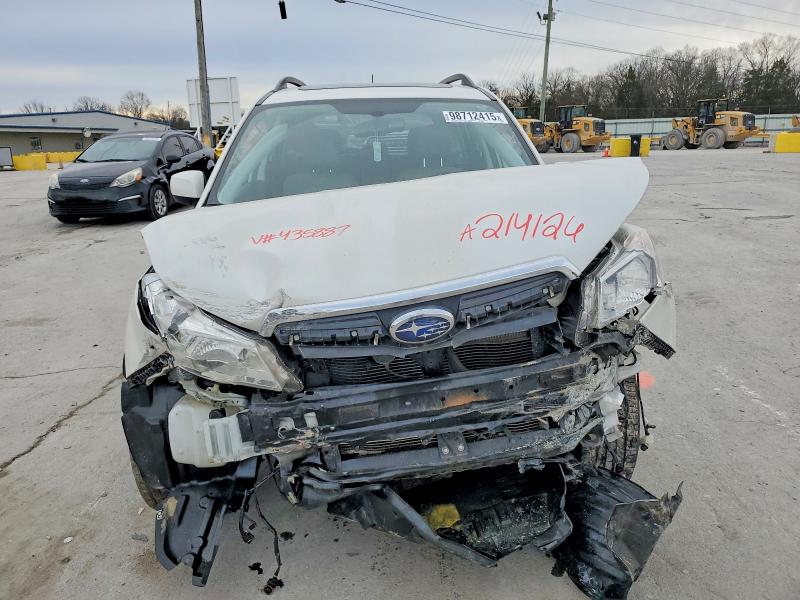 Photo 5 from auction – 2015 SUBARU FORESTER 2 with VIN JF2SJAHCXFH435887