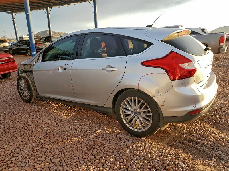 Foto 2 de la subasta – 2012 FORD FOCUS SEL con VIN 1FAHP3M23CL265581